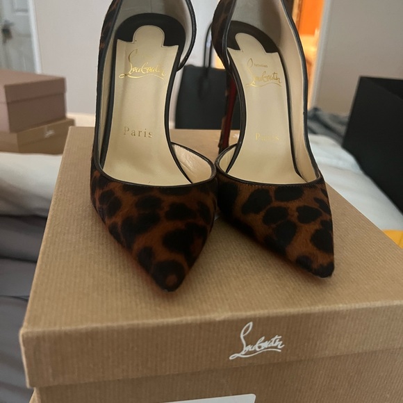 Christian Louboutin Iriza Pony Dark Leopard - Picture 2 of 5